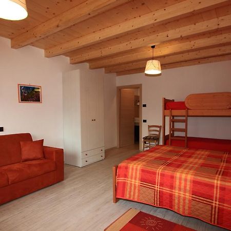 Agriturismo Val Codera Verceia Oda fotoğraf